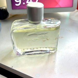 Cologne Lacoste essentials